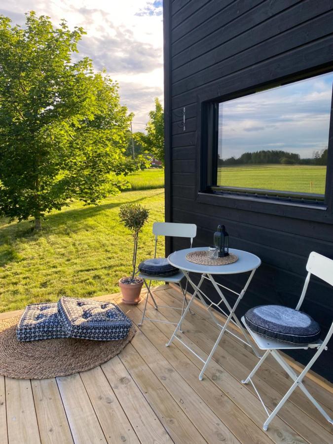 Field View Cabin Йоребру Екстериор снимка