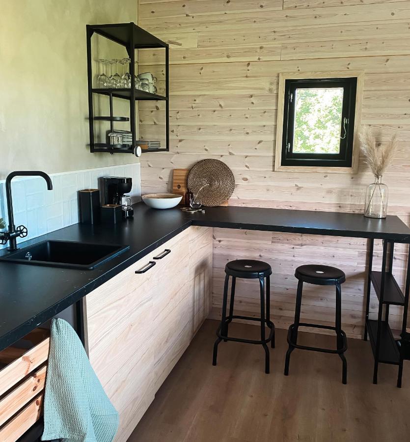 Field View Cabin Йоребру Екстериор снимка