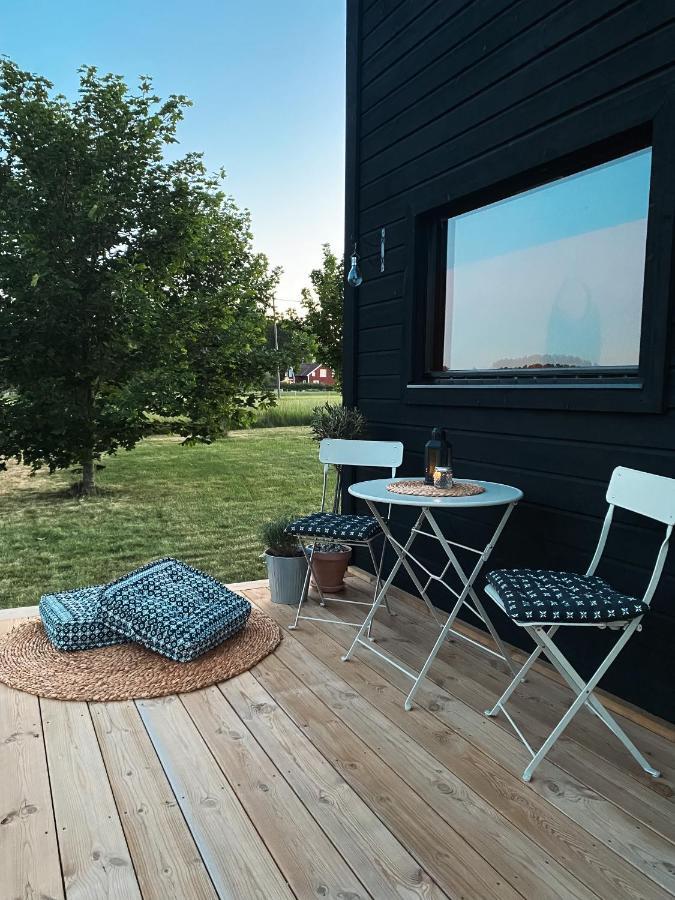 Field View Cabin Йоребру Екстериор снимка